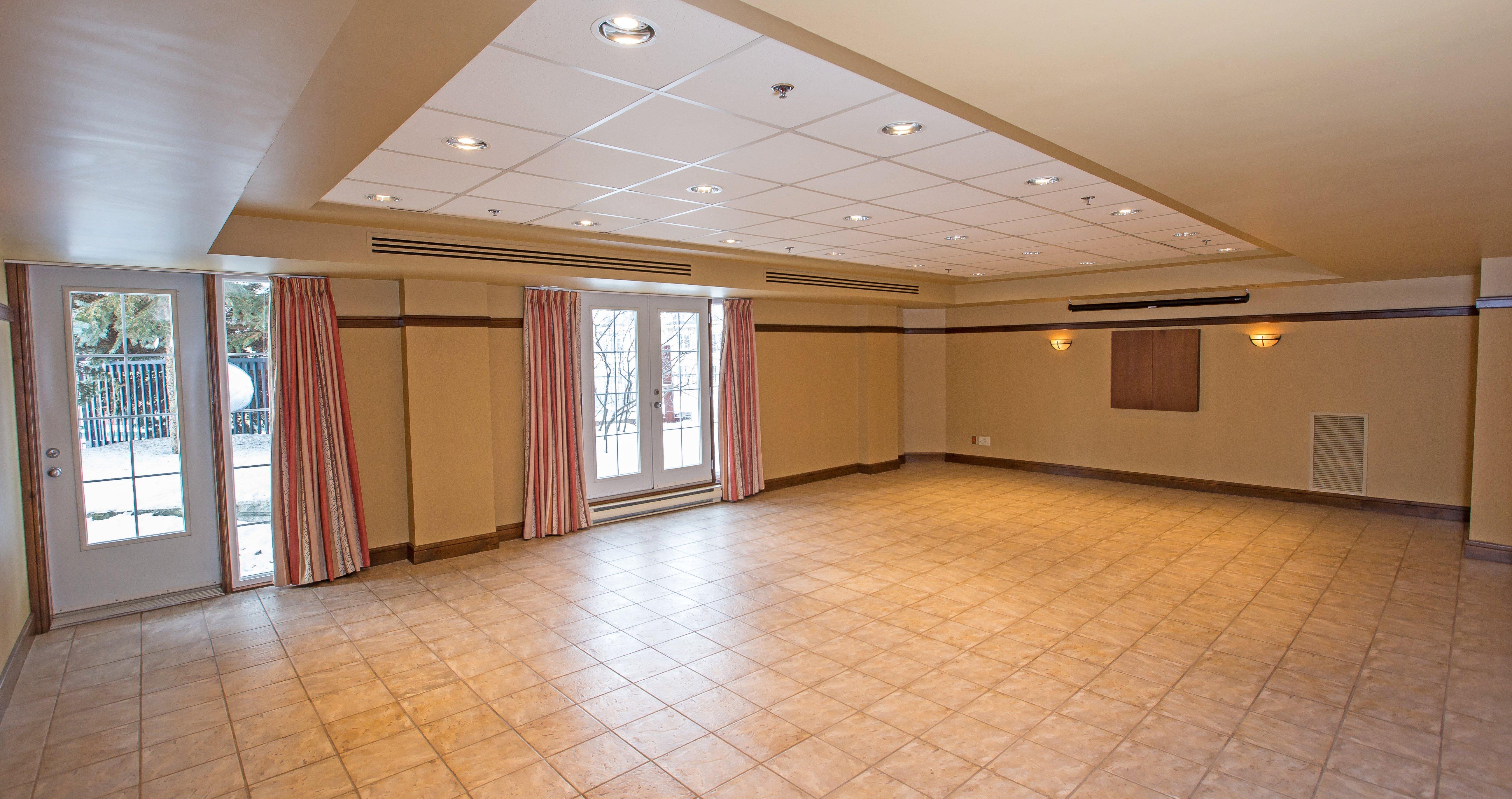 Holiday Inn Express & Suites Tremblant By Ihg Mont-Tremblant Kültér fotó
