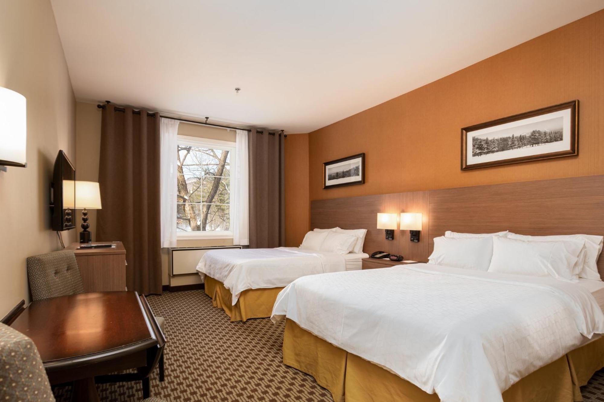 Holiday Inn Express & Suites Tremblant By Ihg Mont-Tremblant Kültér fotó