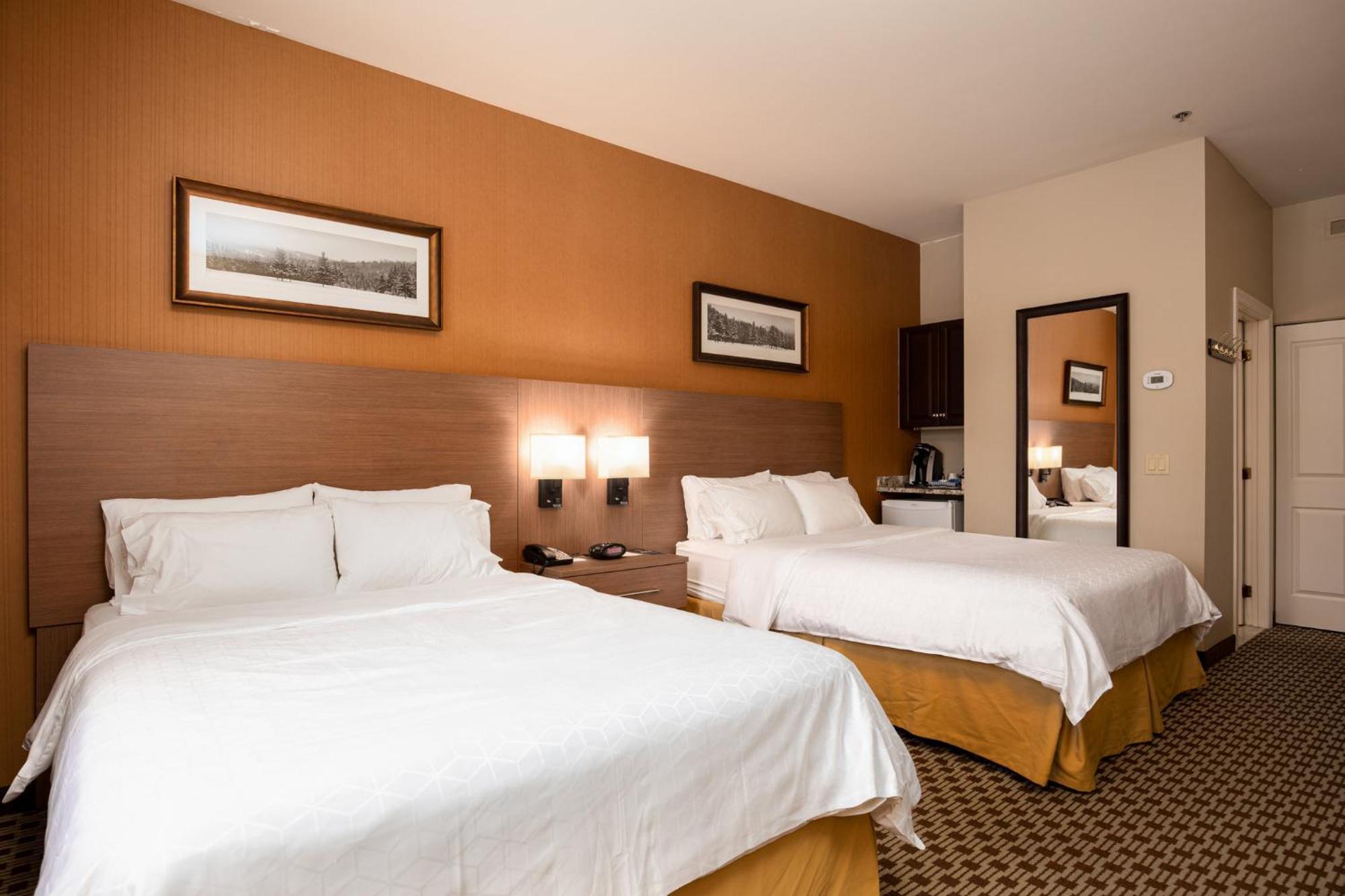 Holiday Inn Express & Suites Tremblant By Ihg Mont-Tremblant Kültér fotó