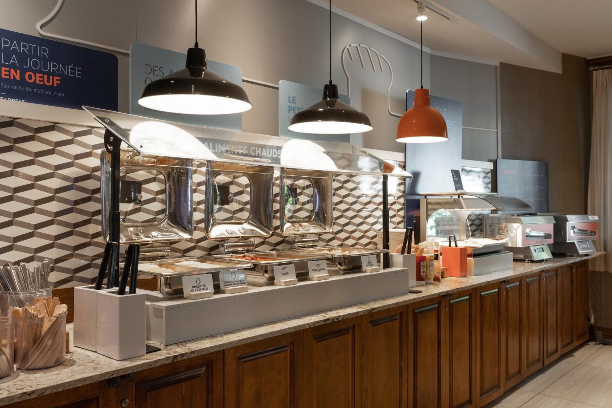 Holiday Inn Express & Suites Tremblant By Ihg Mont-Tremblant Kültér fotó